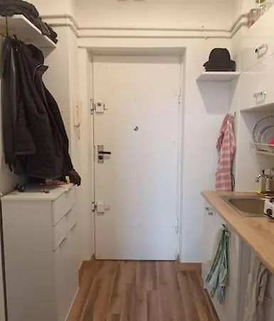 Entire Studio In The City Center * Varşova